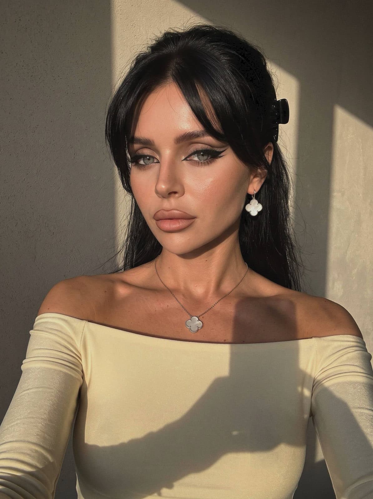 Lemon Cream Selfie