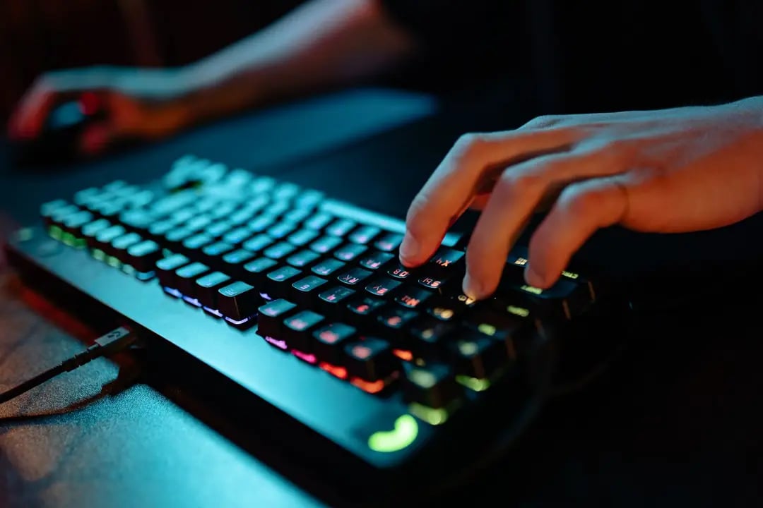 How to Improve Your Typing Speed: A 2026 Guide (Free Test Inside)